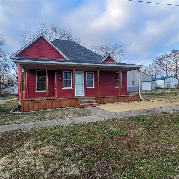 709 W Mill, Ava, IL 62907