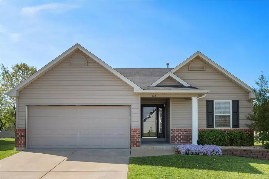 122 Marble Crossing DR, Wentzville, MO 63385