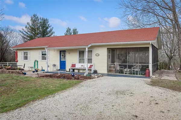 22131 State Highway U #2851, Warrenton, MO 63383