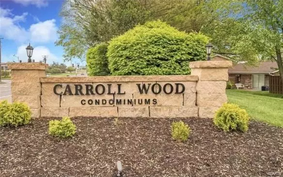 St Louis, MO 63128,10694 Carroll Wood WAY