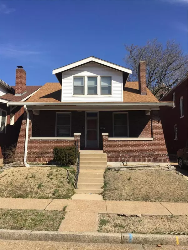 3743 Palm ST, St Louis, MO 63107