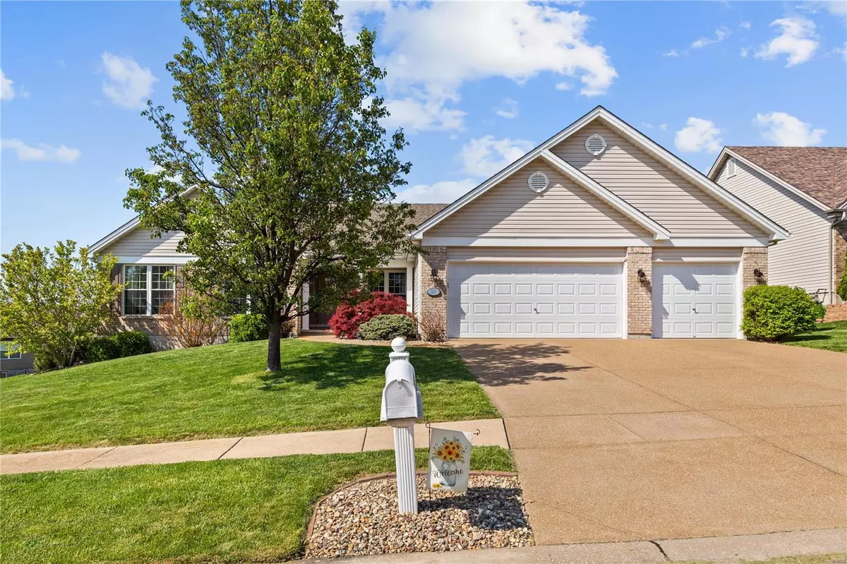 Wentzville, MO 63385,705 Vista Springs CT