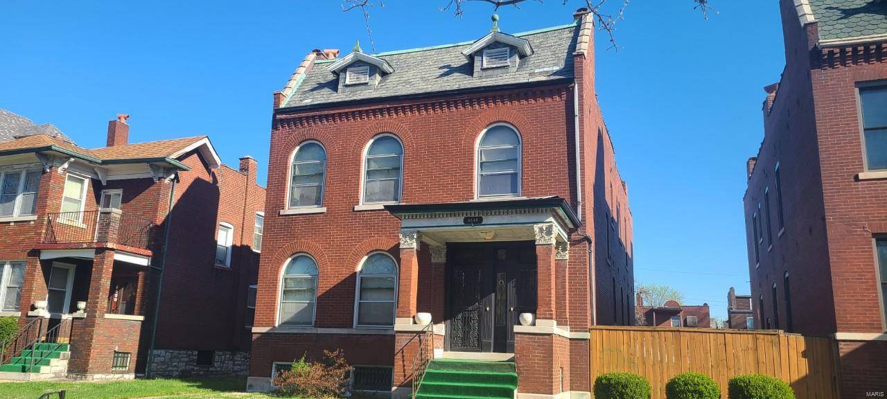 St Louis, MO 63115,4448 Holly AVE