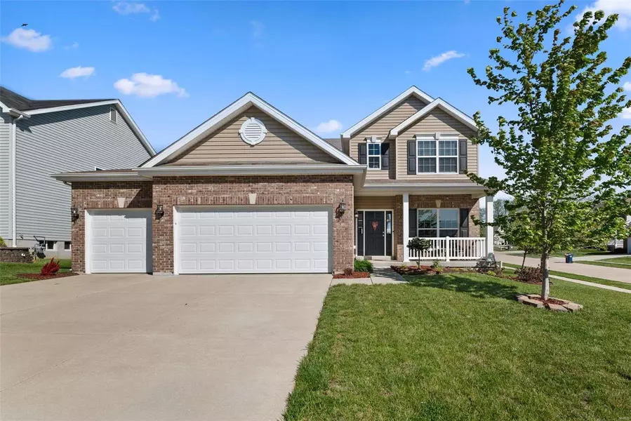 121 Champions LN, Wentzville, MO 63385