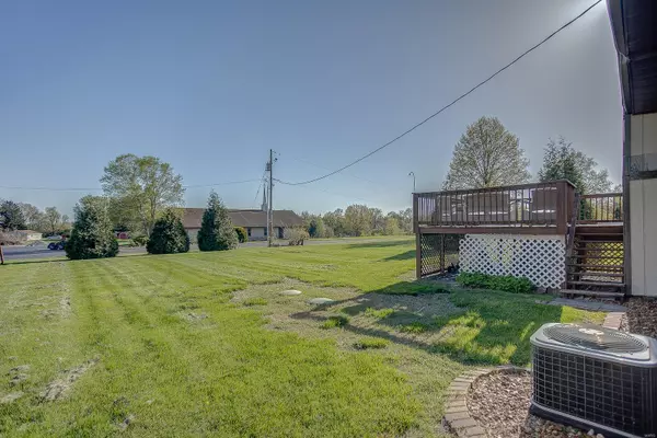 Alton, IL 62002,2718 Bryden Ct