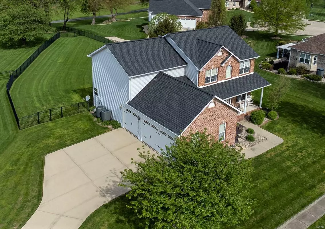 Maryville, IL 62062,30 FOXMOOR DR