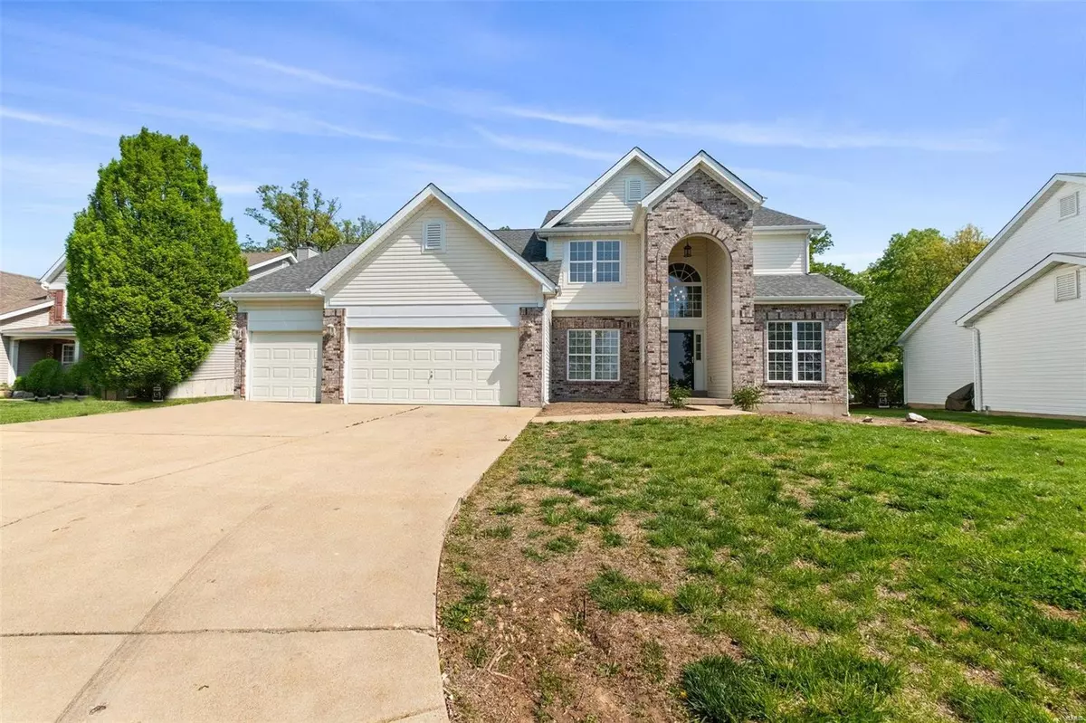 Fenton, MO 63026,571 Oakwood DR