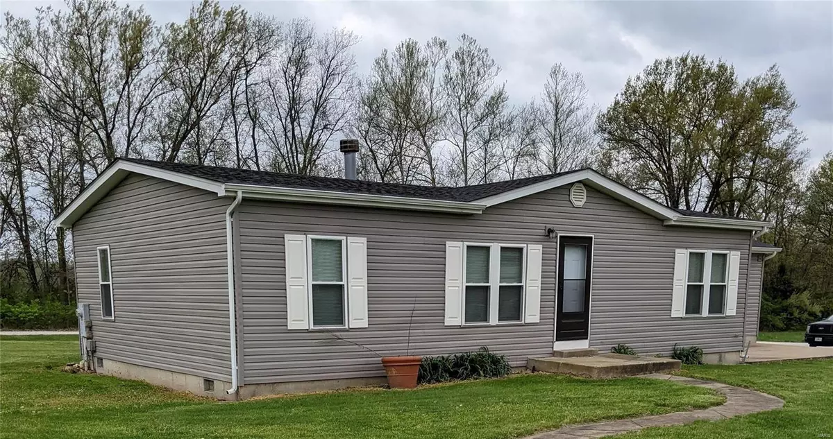 Winfield, MO 63389,10 Monarch CT