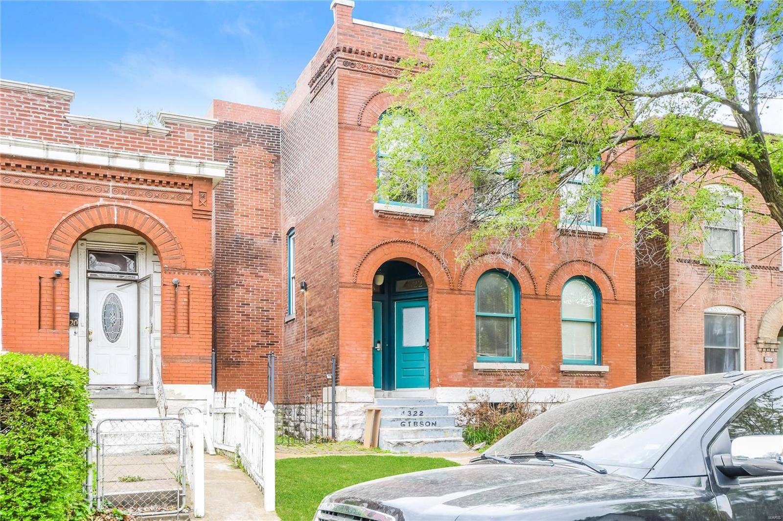 St Louis, MO 63110,4322 Gibson AVE