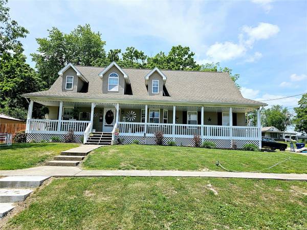 300 S Walnut ST,  Dixon,  MO 65459