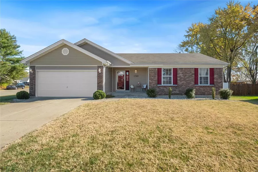 1348 Pegasus TRL, St Peters, MO 63376