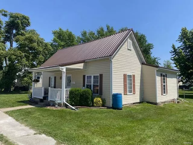 325 W Summer ST, Monroe City, MO 63456