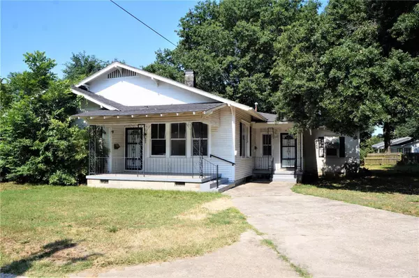 Kennett, MO 63857,205 Emerson ST