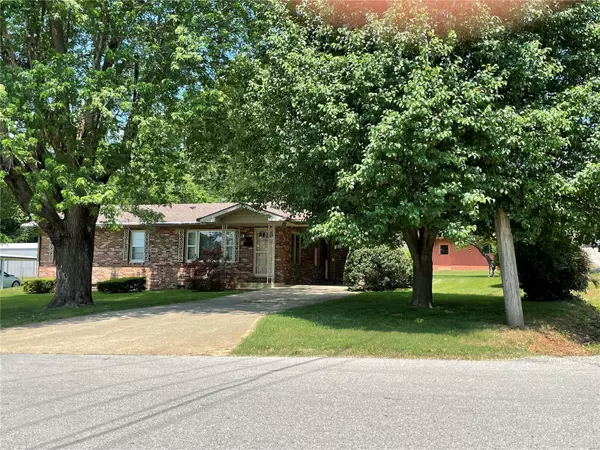 132 Sunset Drive, Piedmont, MO 63957