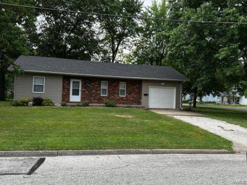 411 W 6th ST,  Montgomery City,  MO 63361