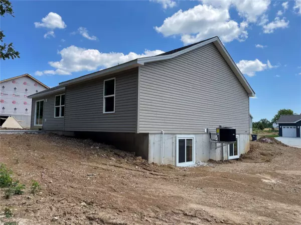 Winfield, MO 63389,140 Colton Jesse DR