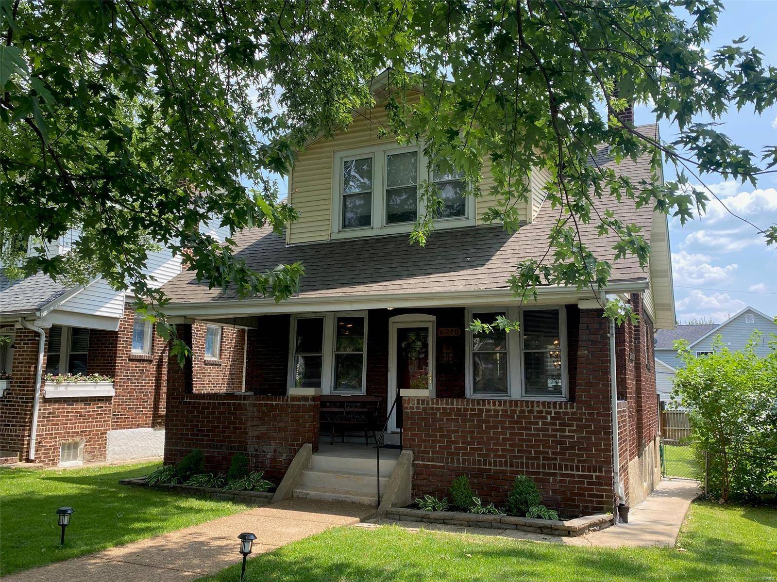 6210 Reber PL, St Louis, MO 63139