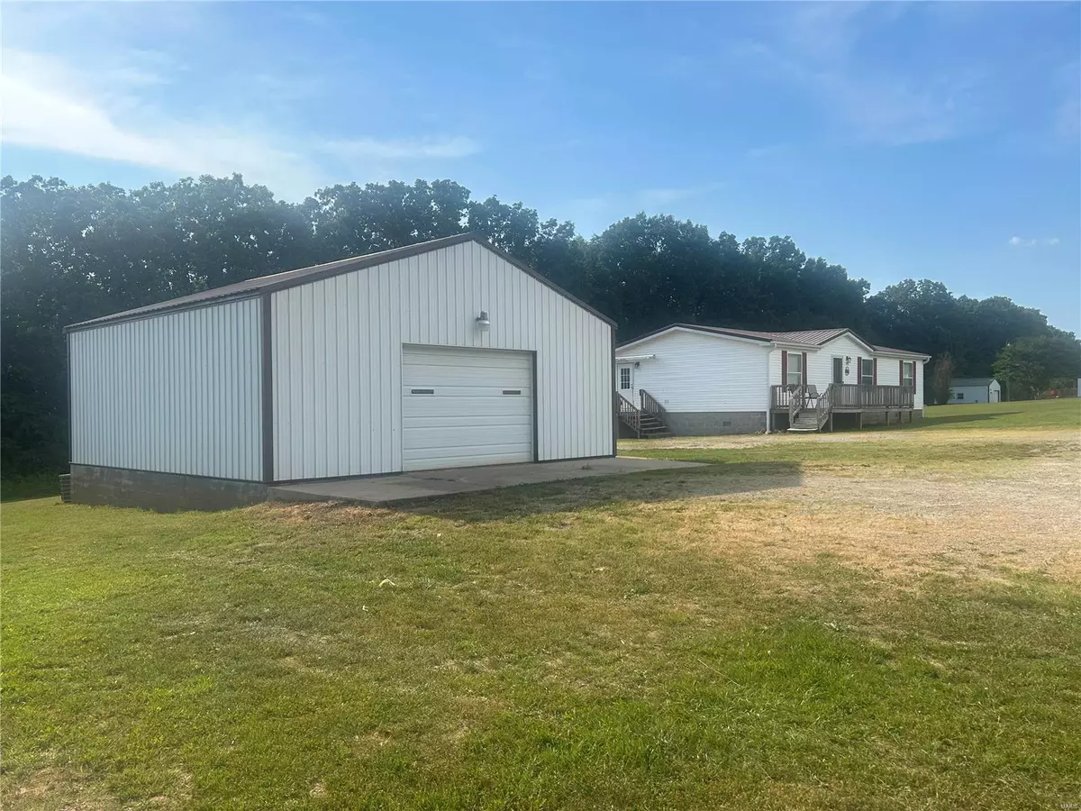 Harviell, MO 63945,178 Pebble Creek Drive