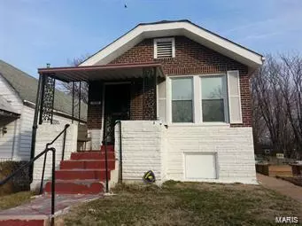 4224 Clay AVE, St Louis, MO 63115