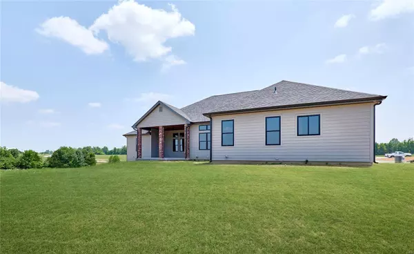 Defiance, MO 63341,121 Blue Sky Drive