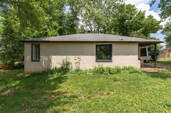 Park Hills, MO 63601,210 Simmons