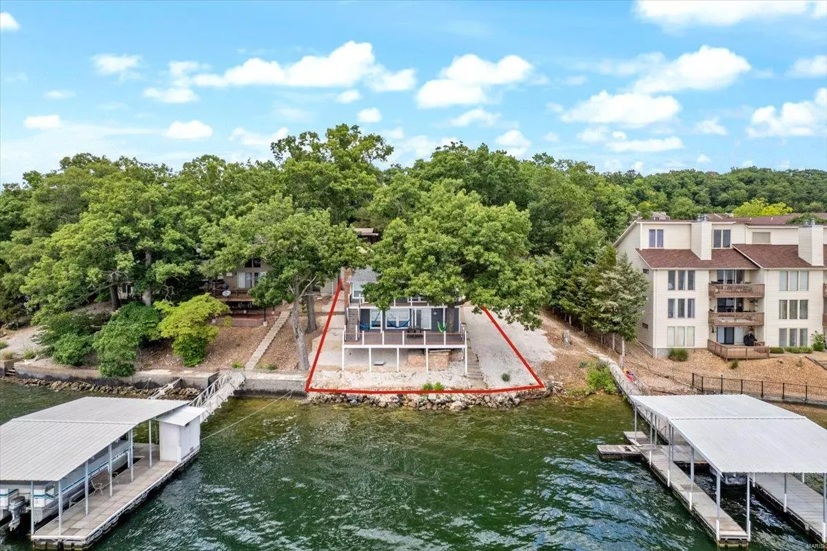 Lake Ozark, MO 65049,113 Mitchell RD