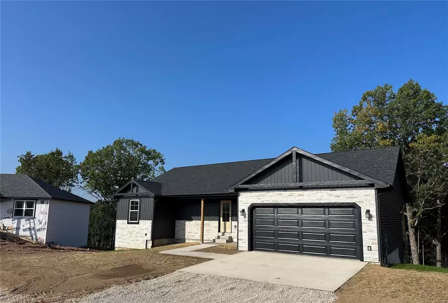 138 La Vista DR, Waynesville, MO 65583