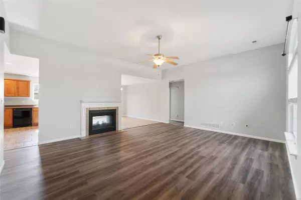 Columbia, MO 65202,406 Kodiak CT