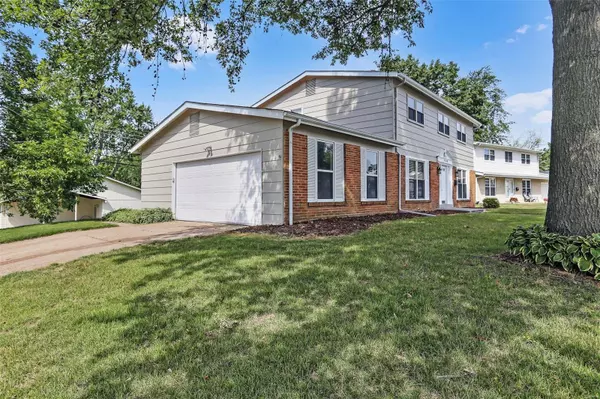 Florissant, MO 63031,2240 Danelle CT