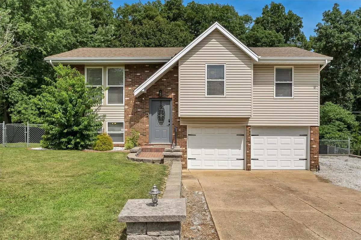 O'fallon, MO 63366,710 Barbara PL