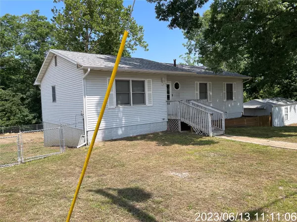 Camdenton, MO 65020,63 Helms ST