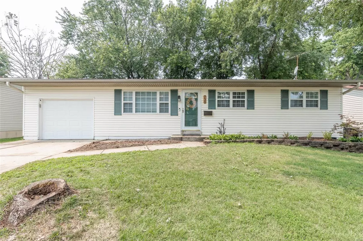 Hazelwood, MO 63042,730 Undercliff DR