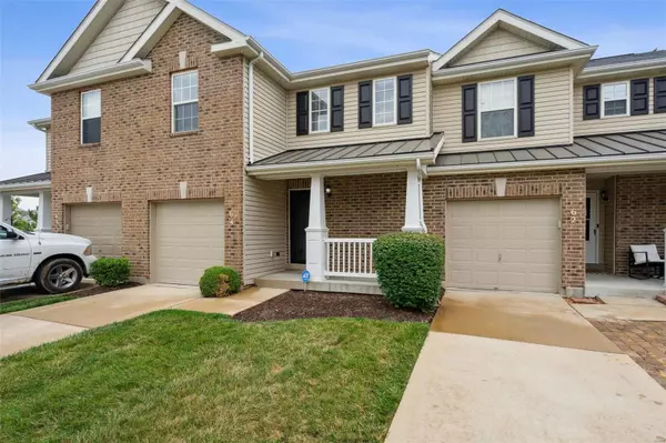 64 Country Village Court, Lake St Louis, MO 63367