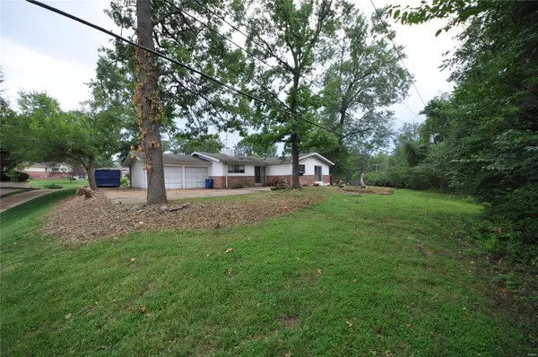 Ballwin, MO 63011,12 Courtway PL