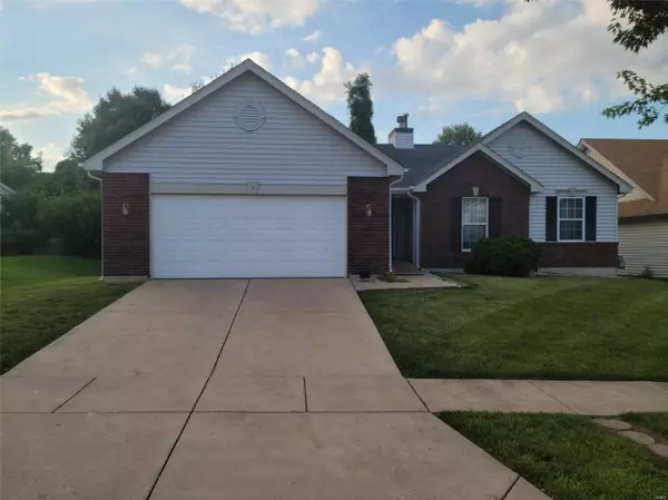 7 Country Lane CT, Black Jack, MO 63033