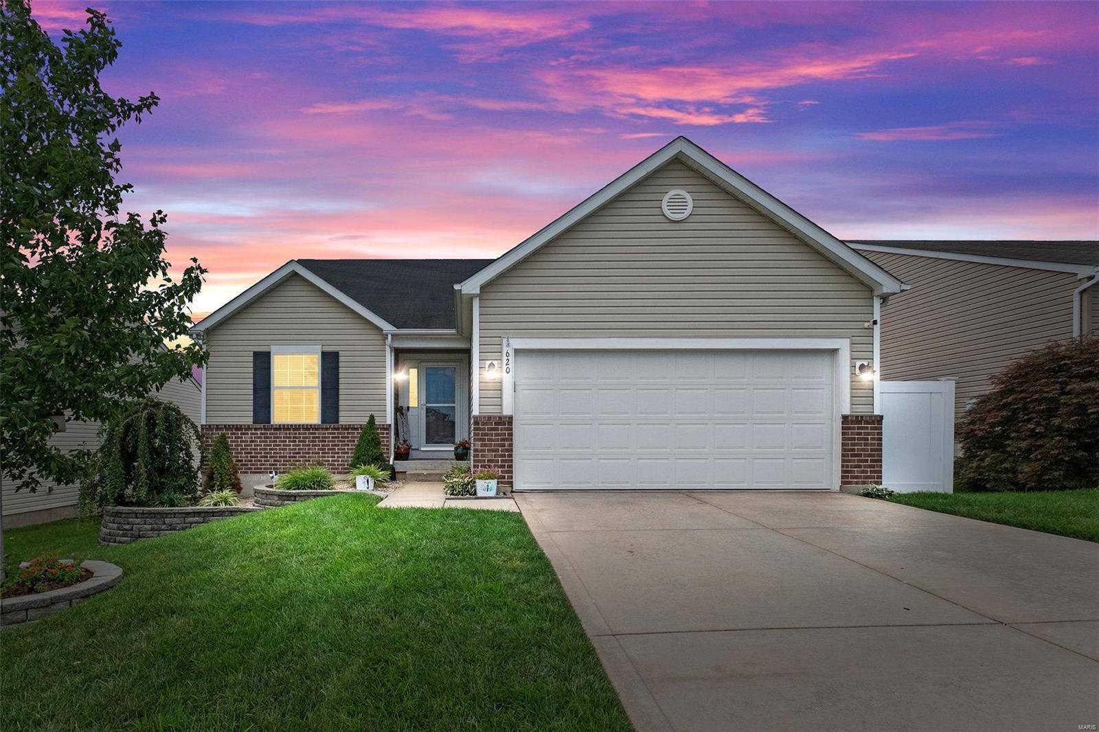 620 Hunt Run DR, Wentzville, MO 63385