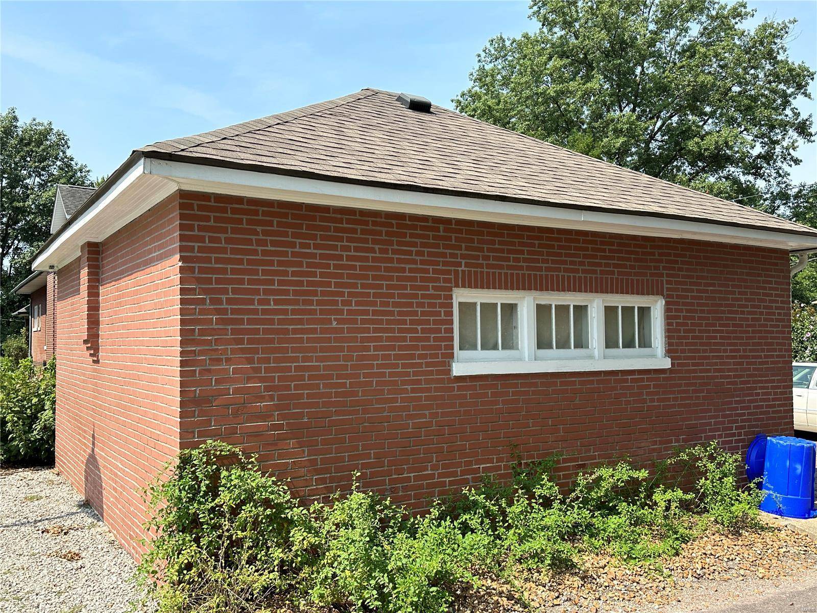 Belleville, IL 62220,604 Forest AVE