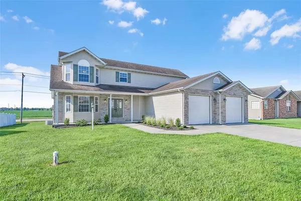 Highland, IL 62249,30 Black Wolf Run