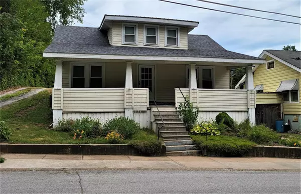 Hannibal, MO 63401,1608 Crescent Dr.