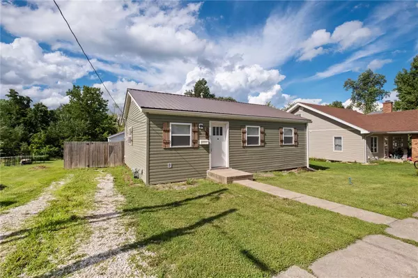 Bowling Green, MO 63334,515 W Lee ST