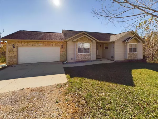 21680 Horizon Way LN, St Robert, MO 65584