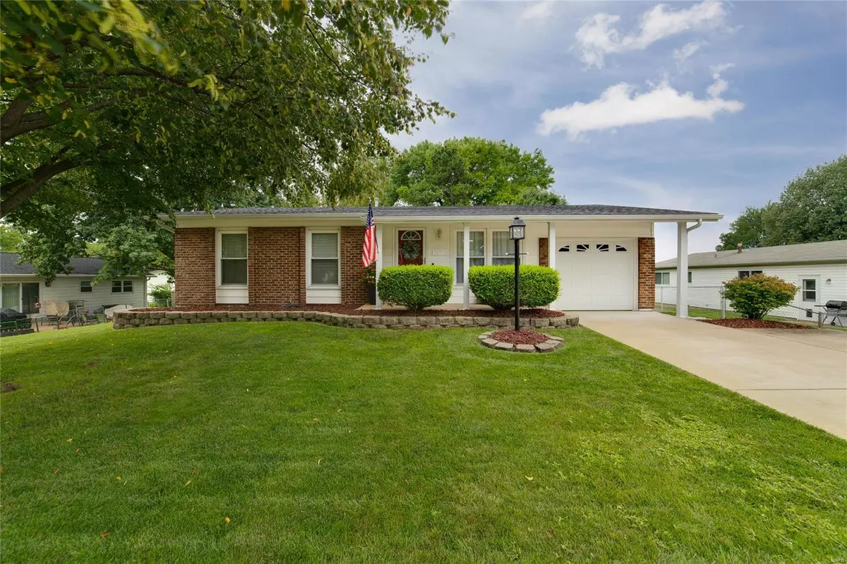 Florissant, MO 63031,1454 Annilo DR