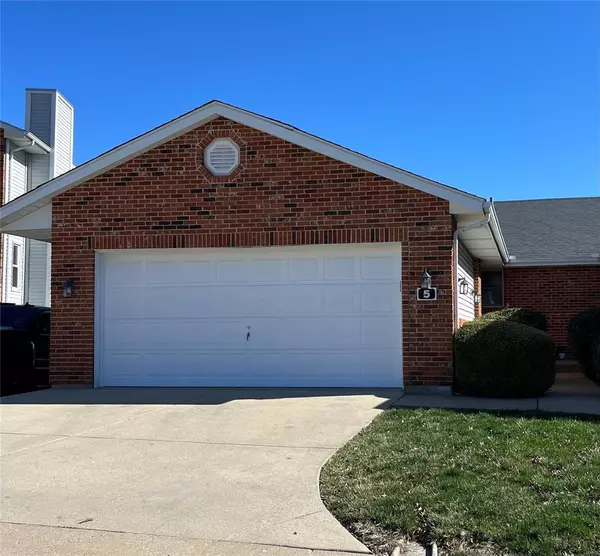 Columbia, IL 62236,5 Thornhurst CT