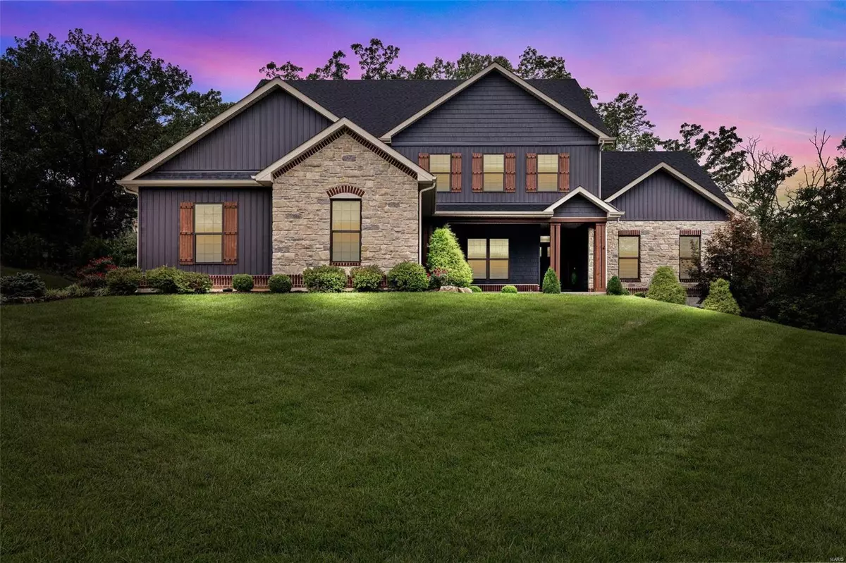 Wentzville, MO 63385,305 Crescent Oak CT