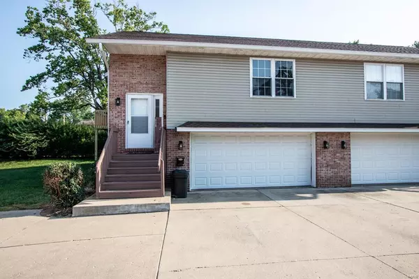 Highland, IL 62249,1345 Poplar ST #2A