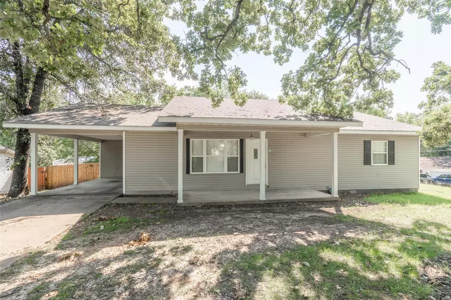 1508 Sanders ST, Poplar Bluff, MO 63901