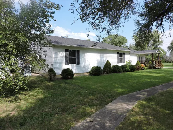 Wellsville, MO 63384,611 Lehnen ST