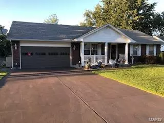 315 Fourbush CT, Winfield, MO 63389