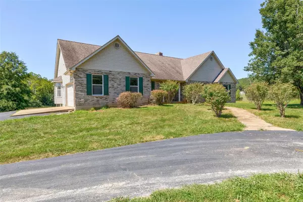 Festus, MO 63028,3524 Heather RD