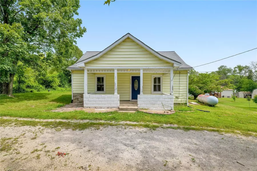 3723 Jefferson ST, Catawissa, MO 63015